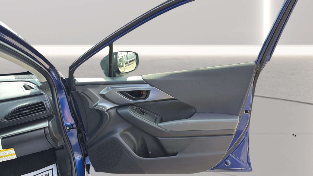 Photo 16 of this SUBARU IMPREZA