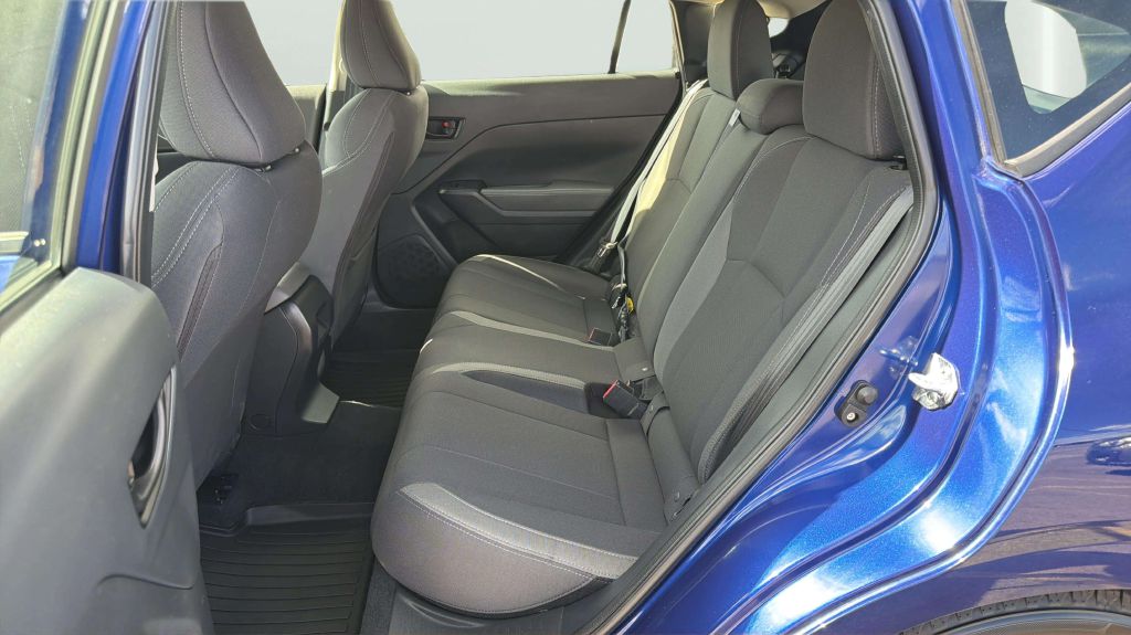Photo 19 of this SUBARU IMPREZA