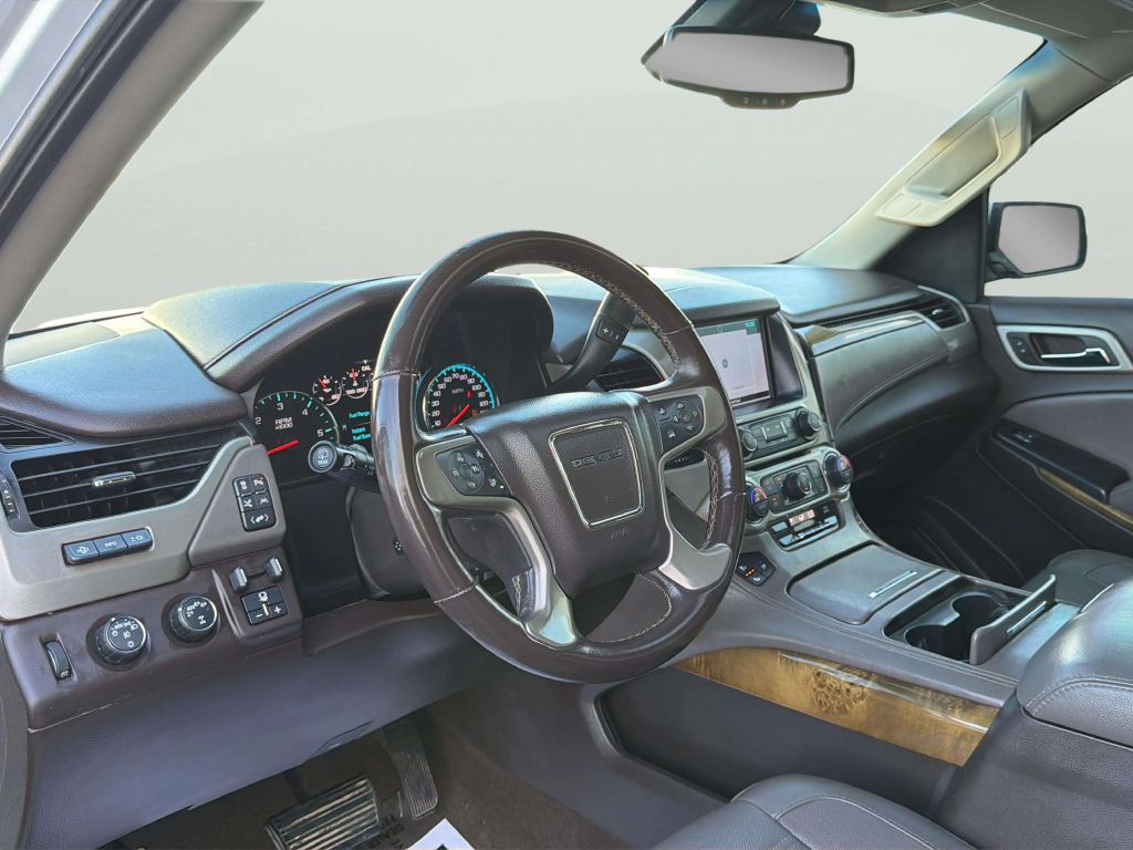 Photo 10 of this GMC YUKON XL