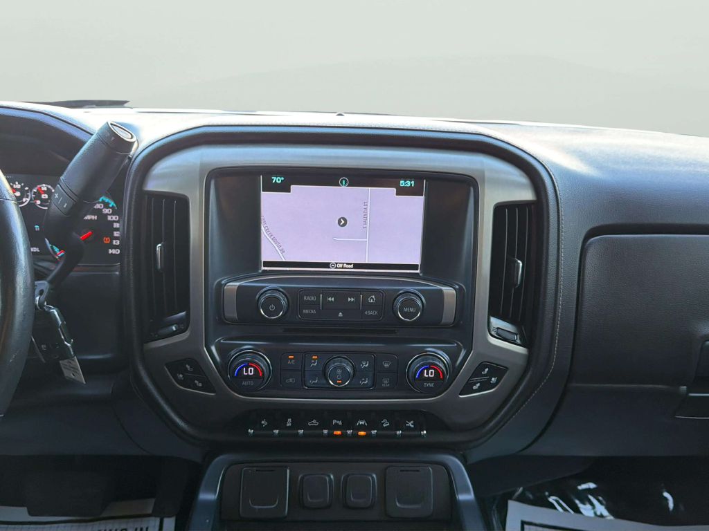 Photo 20 of this GMC SIERRA 1500
