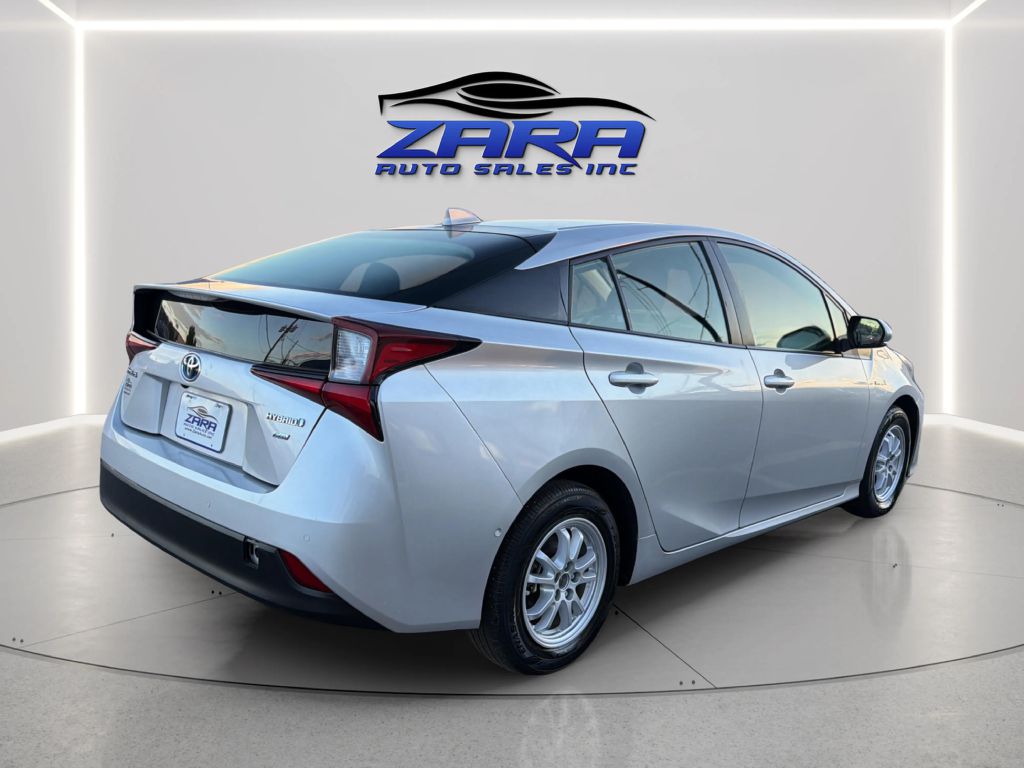 Photo 7 of this TOYOTA PRIUS