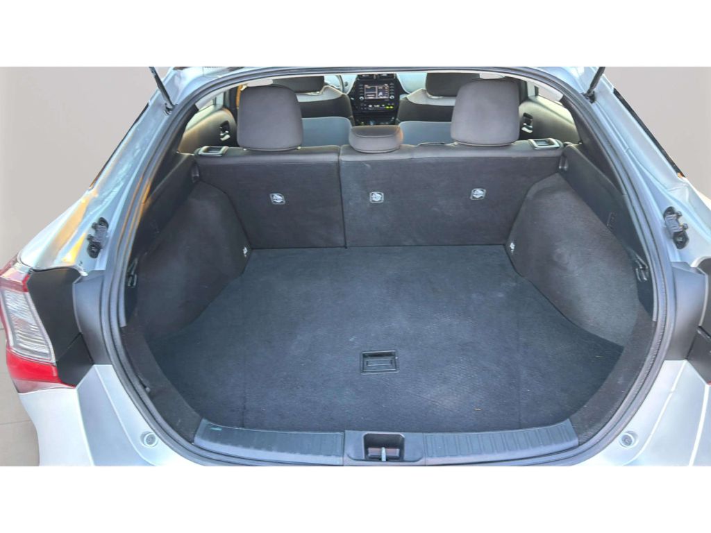 Photo 30 of this TOYOTA PRIUS