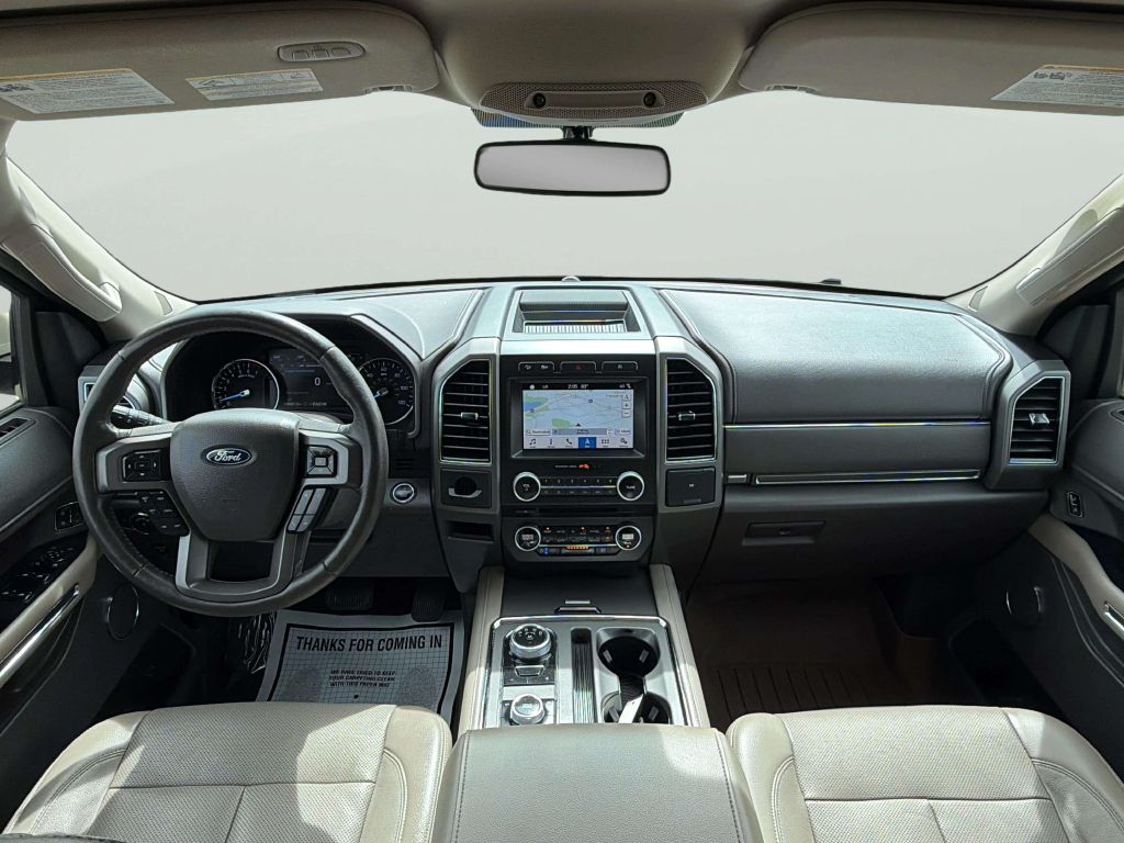 Photo 20 of this FORD EXPEDITION MAX