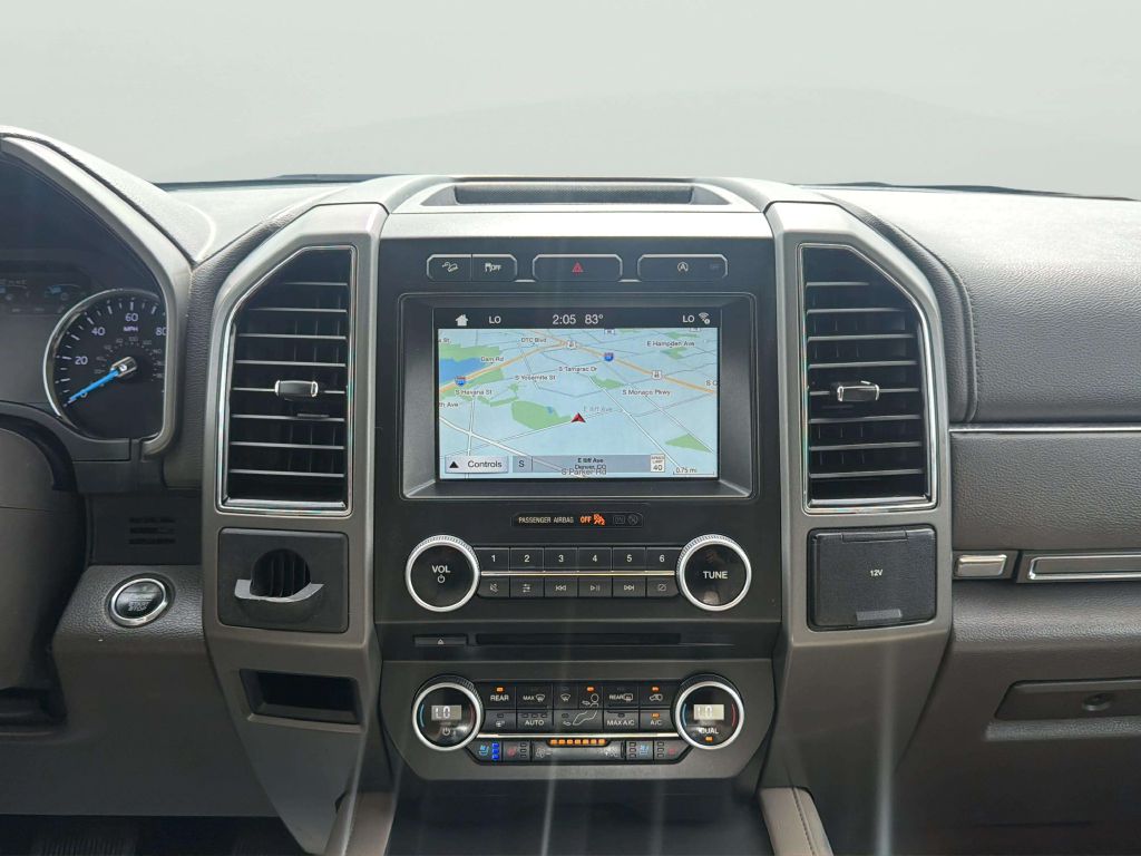 Photo 21 of this FORD EXPEDITION MAX