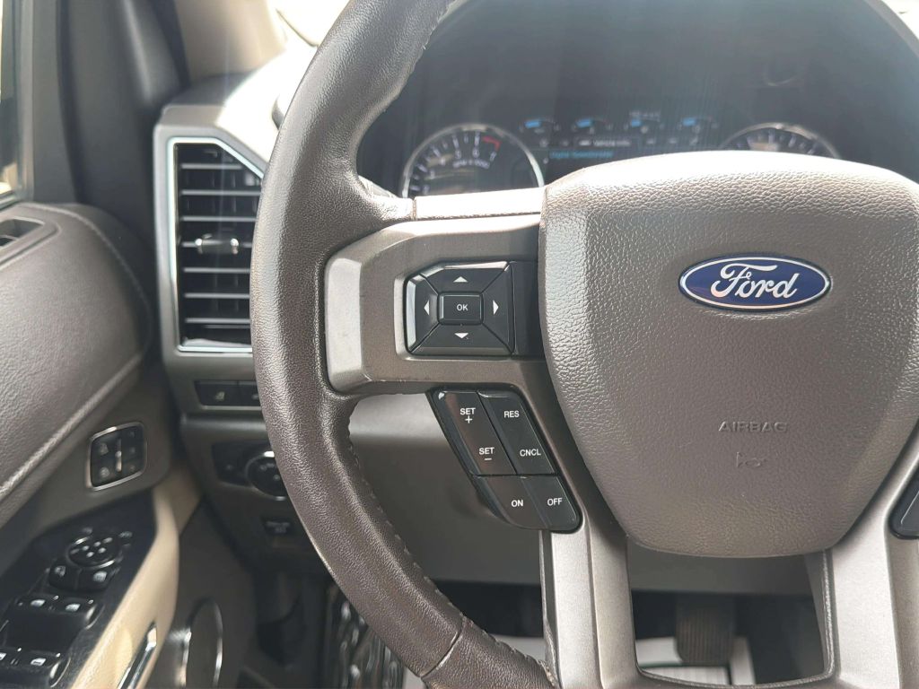 Photo 28 of this FORD EXPEDITION MAX