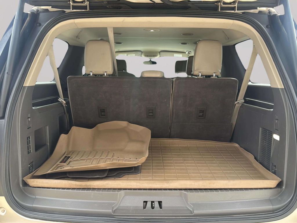 Photo 33 of this FORD EXPEDITION MAX