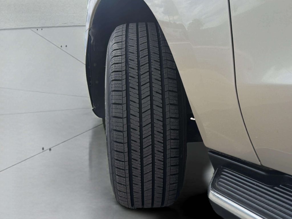 Photo 35 of this FORD EXPEDITION MAX