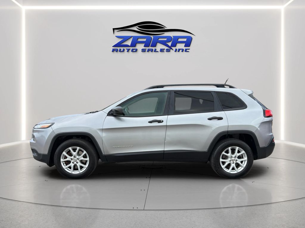 Photo 4 of this JEEP CHEROKEE