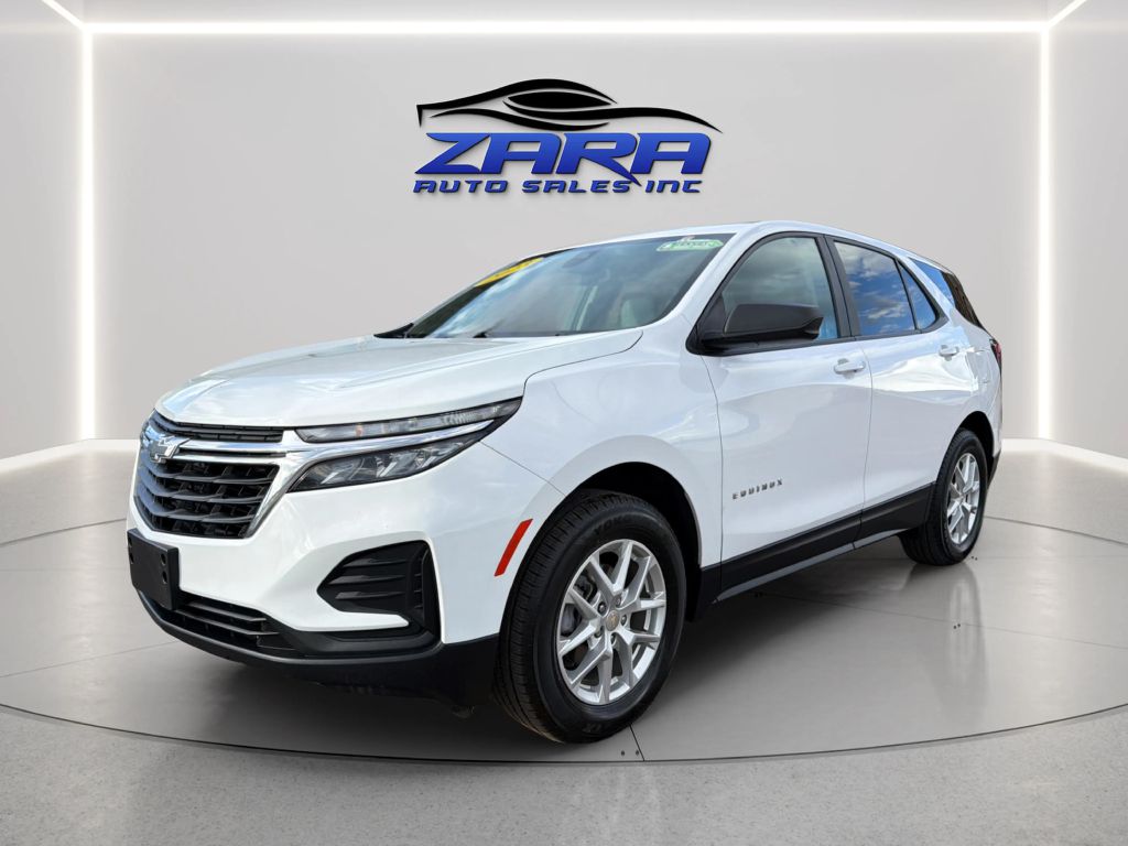 Photo 3 of this CHEVROLET EQUINOX