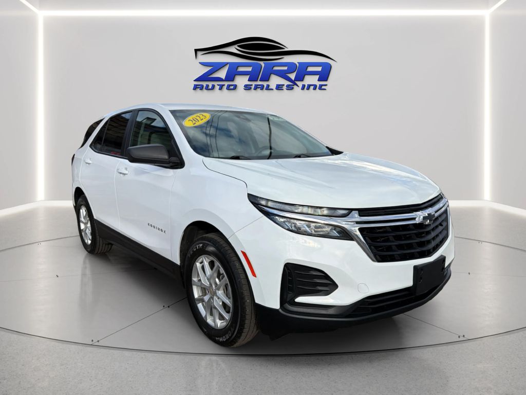 Photo 9 of this CHEVROLET EQUINOX
