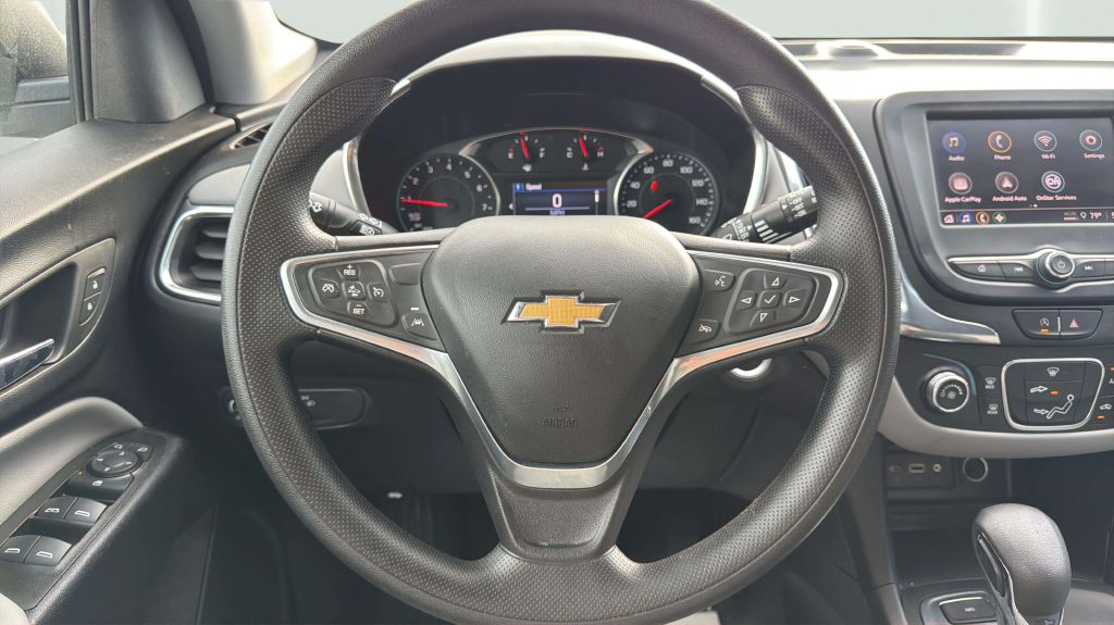 Photo 23 of this CHEVROLET EQUINOX