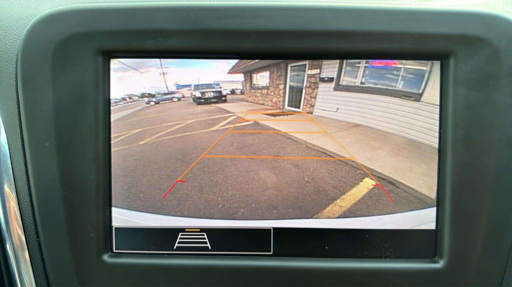Photo 25 of this CHEVROLET EQUINOX