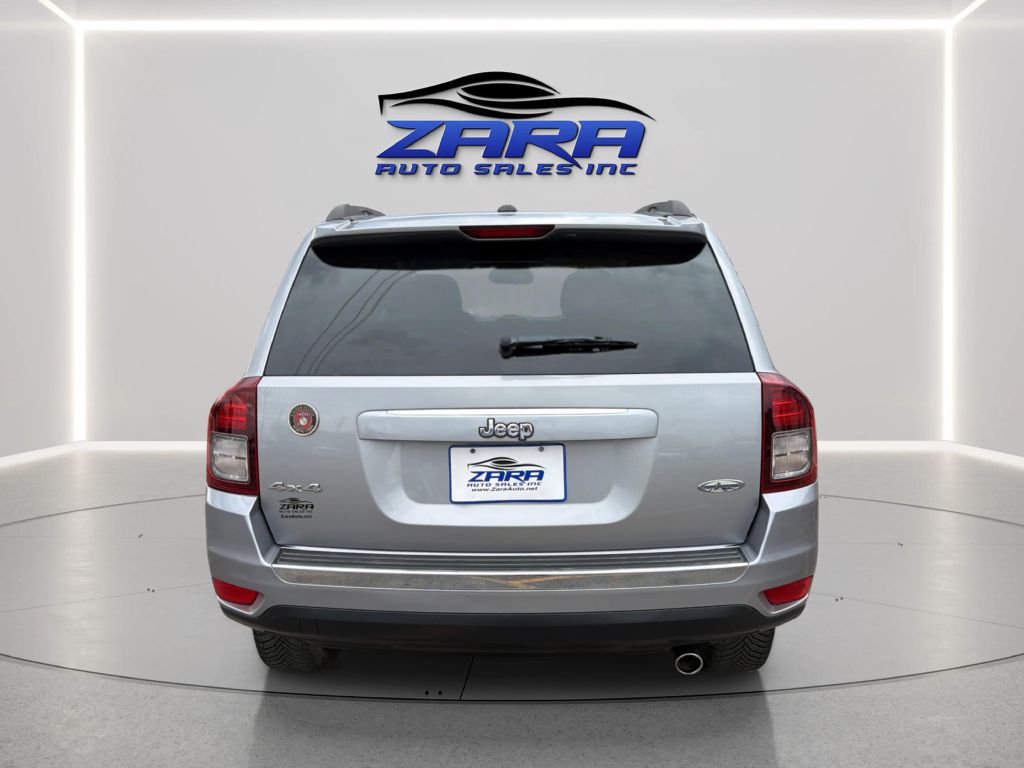 Photo 6 of this JEEP COMPASS