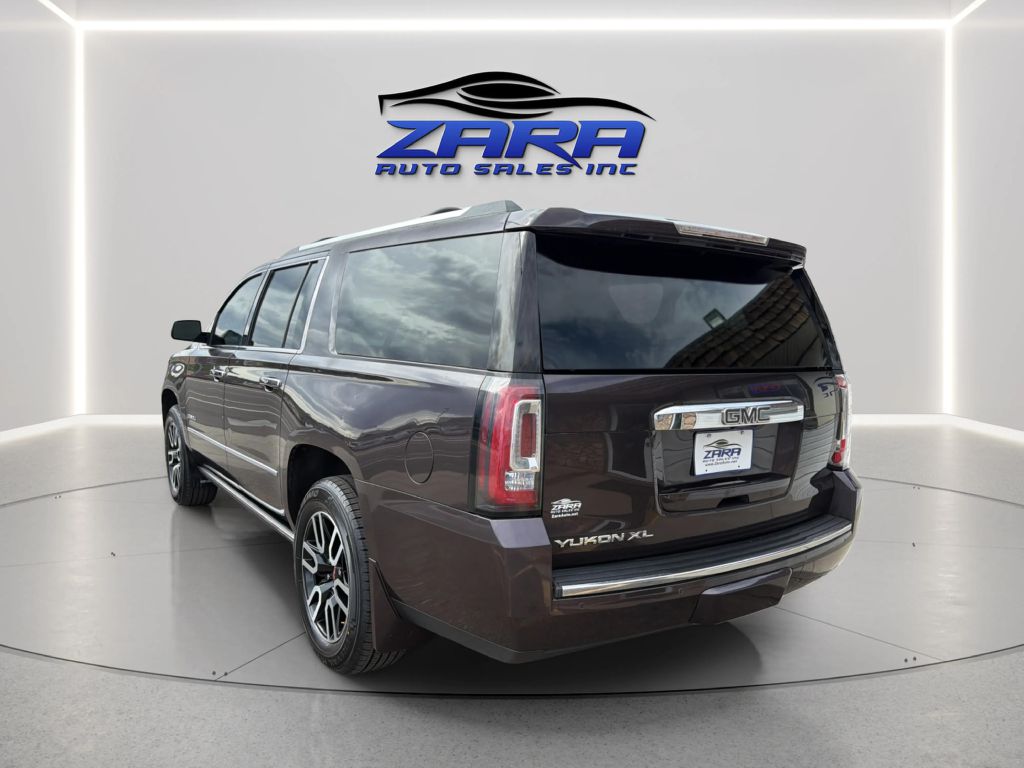 Photo 5 of this GMC YUKON XL