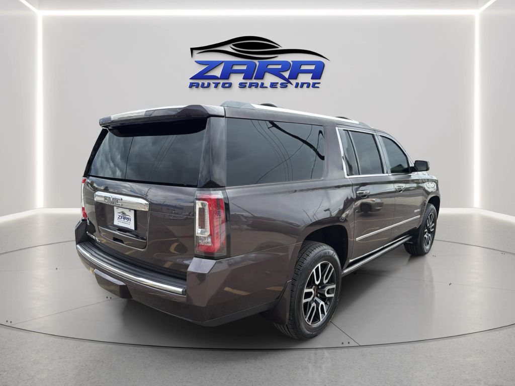 Photo 7 of this GMC YUKON XL