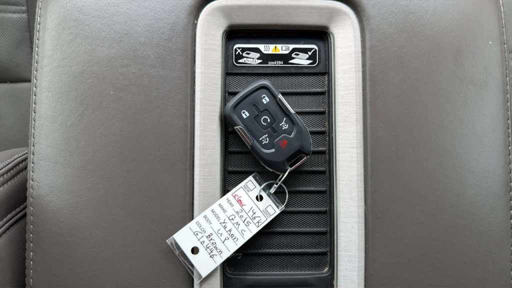 Photo 35 of this GMC YUKON XL