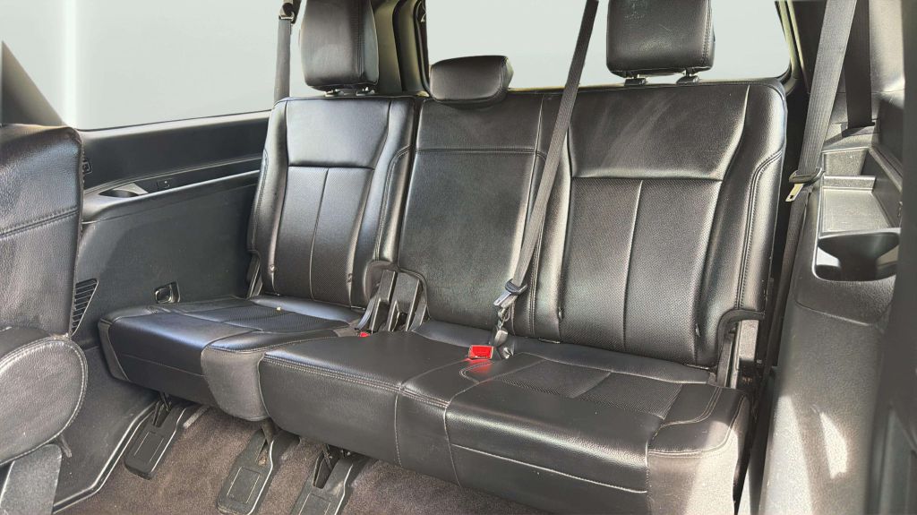Photo 20 of this FORD EXPEDITION MAX