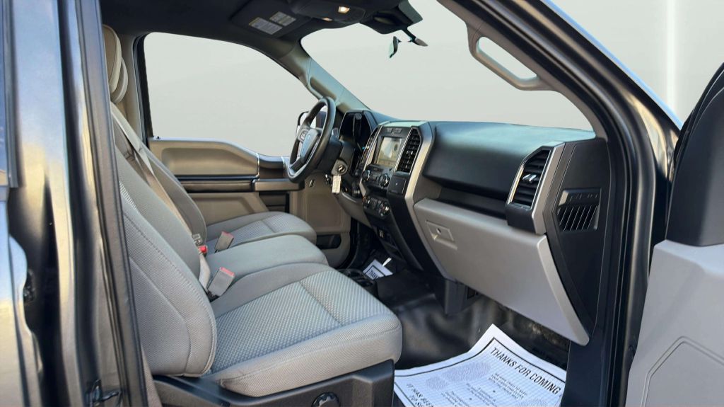 Photo 15 of this FORD F-150