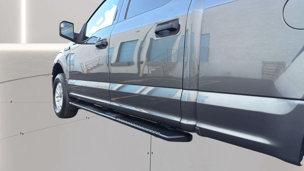 Photo 30 of this FORD F-150