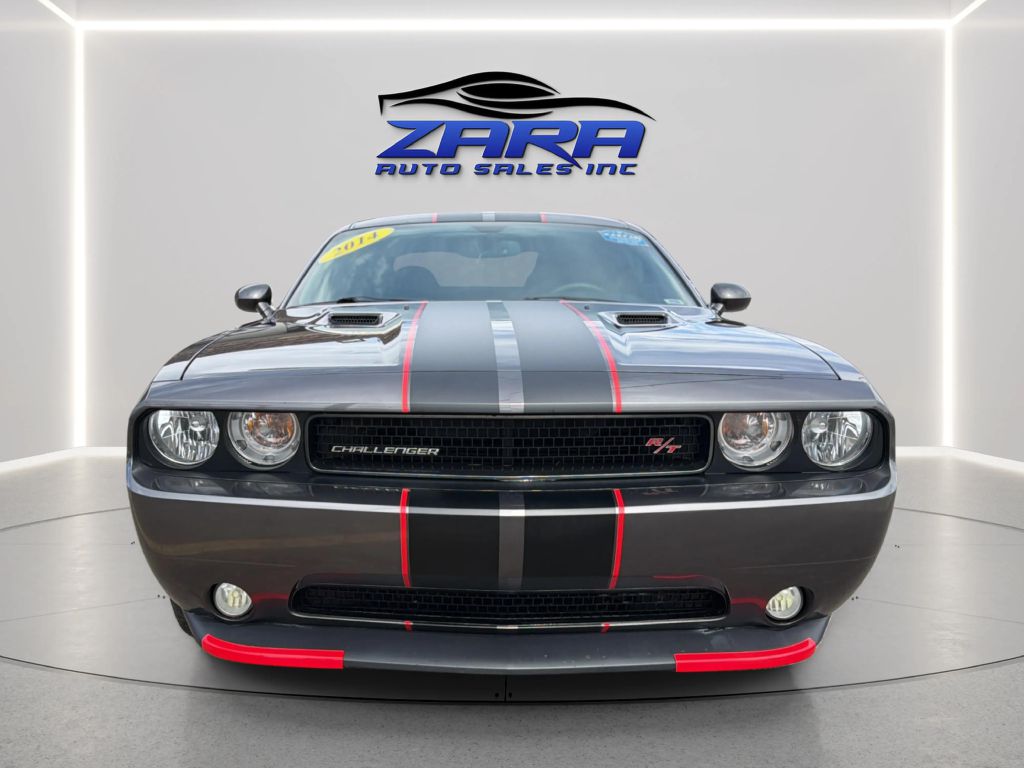 Photo 2 of this DODGE CHALLENGER