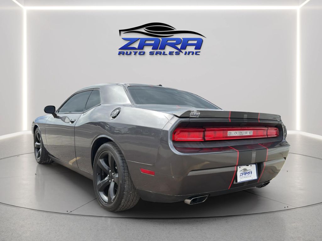 Photo 5 of this DODGE CHALLENGER
