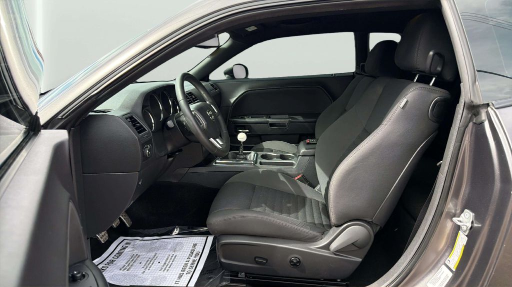 Photo 11 of this DODGE CHALLENGER