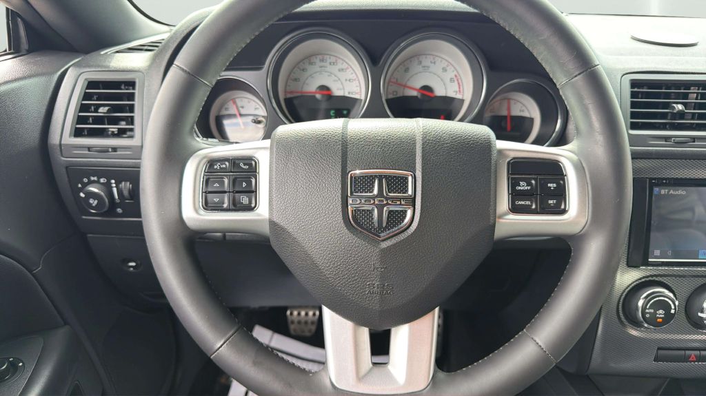 Photo 23 of this DODGE CHALLENGER