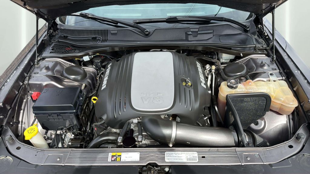 Photo 29 of this DODGE CHALLENGER