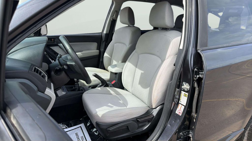 Photo 12 of this SUBARU FORESTER