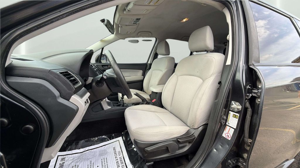 Photo 27 of this SUBARU FORESTER