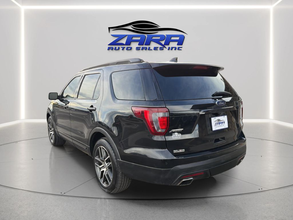 Photo 5 of this FORD EXPLORER