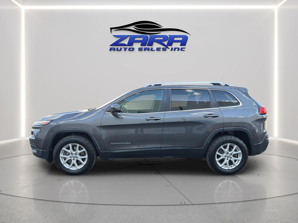 Photo 4 of this JEEP CHEROKEE