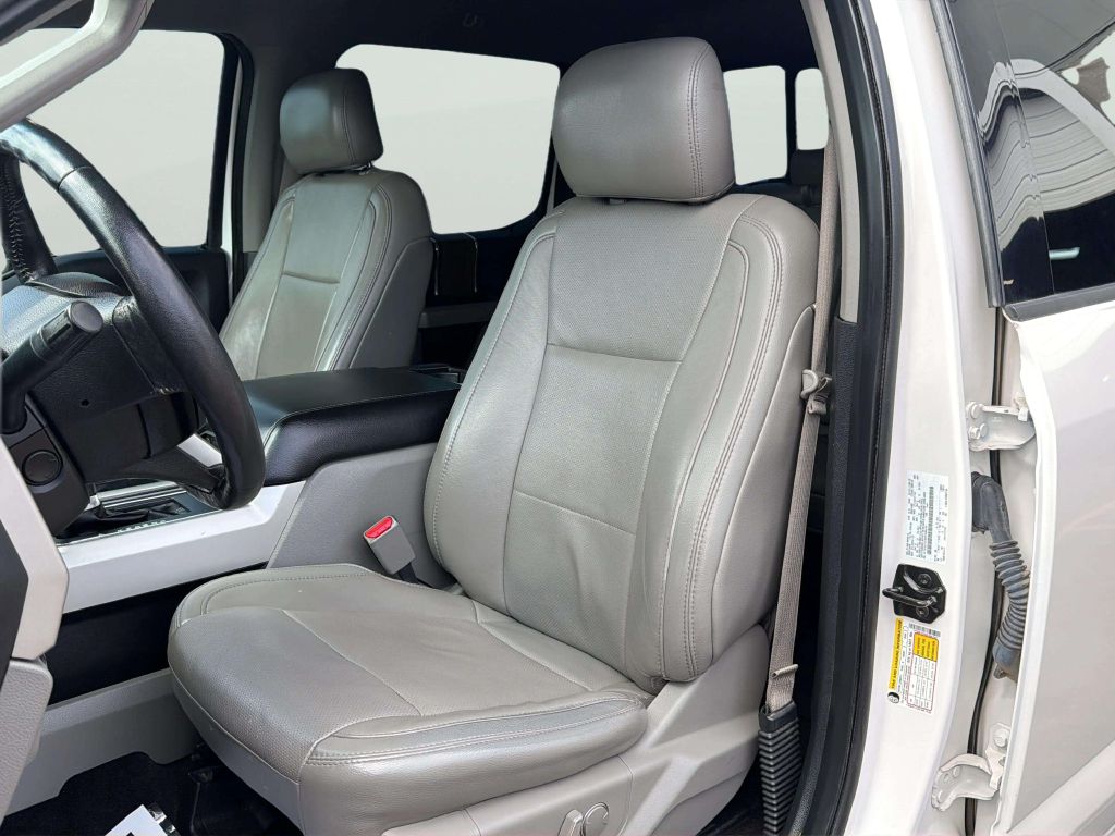Photo 12 of this FORD F-150