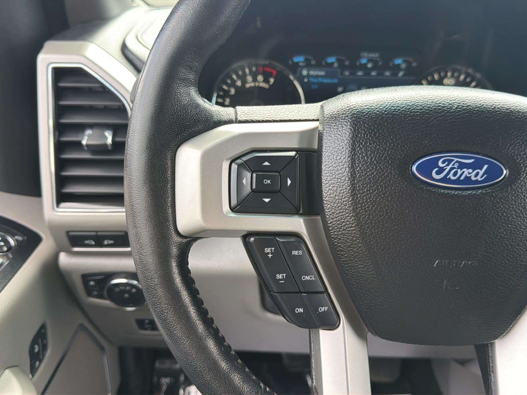 Photo 25 of this FORD F-150