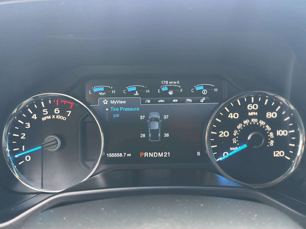 Photo 27 of this FORD F-150