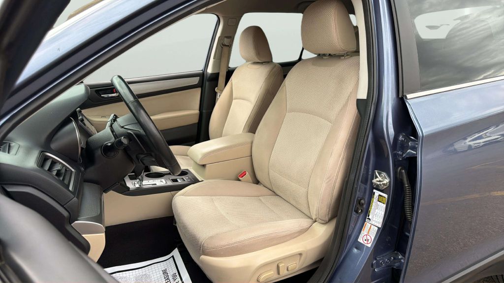 Photo 12 of this SUBARU OUTBACK