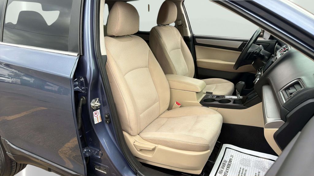Photo 14 of this SUBARU OUTBACK