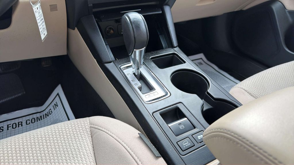 Photo 23 of this SUBARU OUTBACK