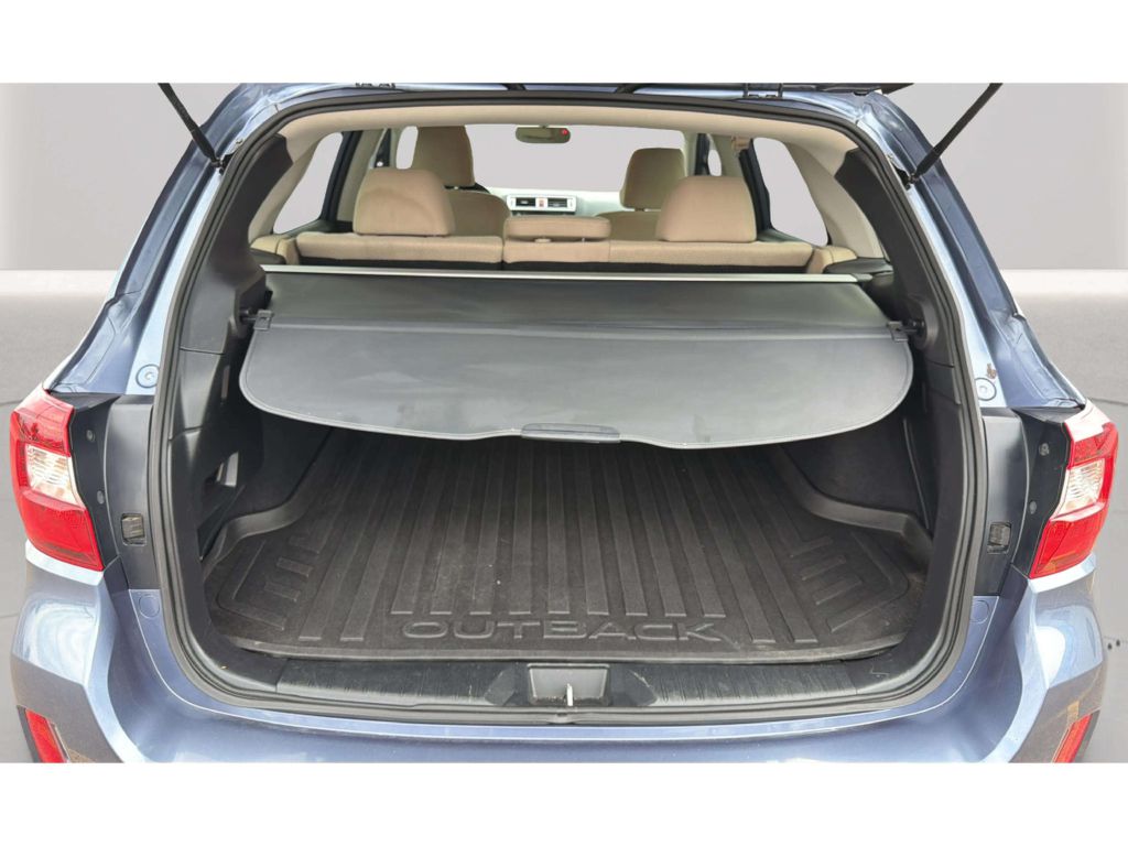 Photo 31 of this SUBARU OUTBACK