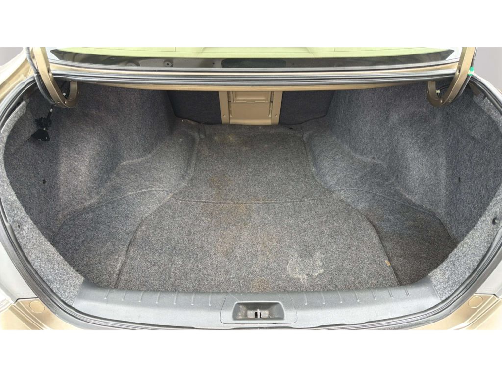 Photo 30 of this HONDA ACCORD
