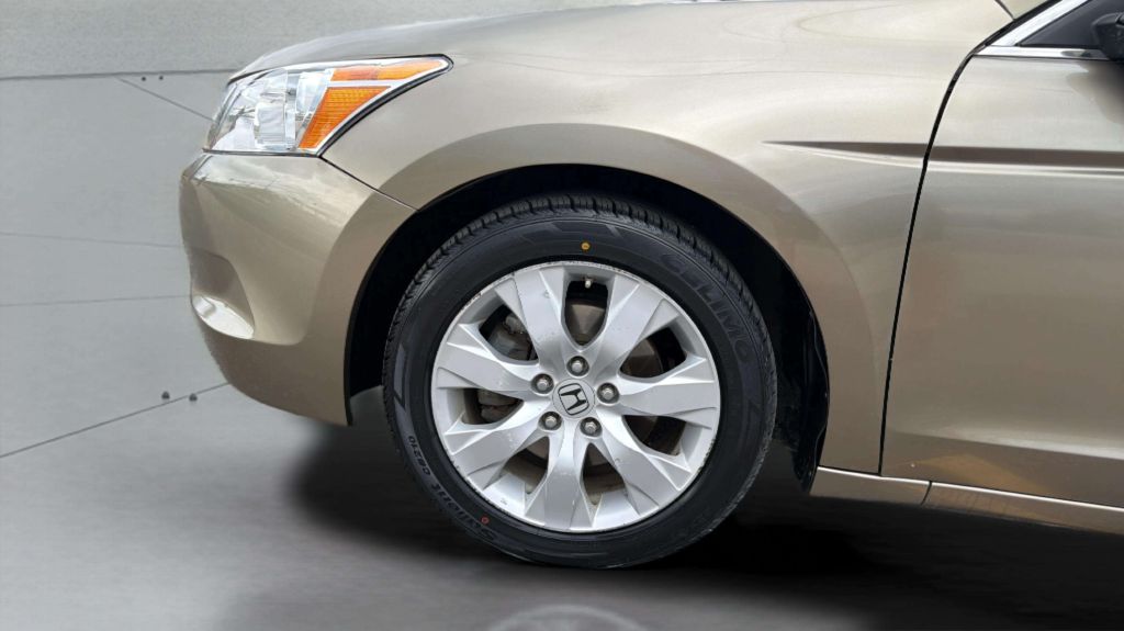 Photo 31 of this HONDA ACCORD