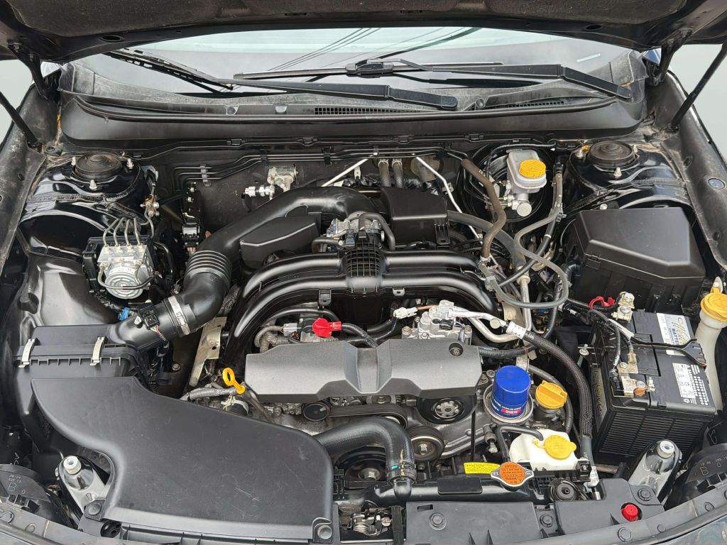 Photo 31 of this SUBARU OUTBACK