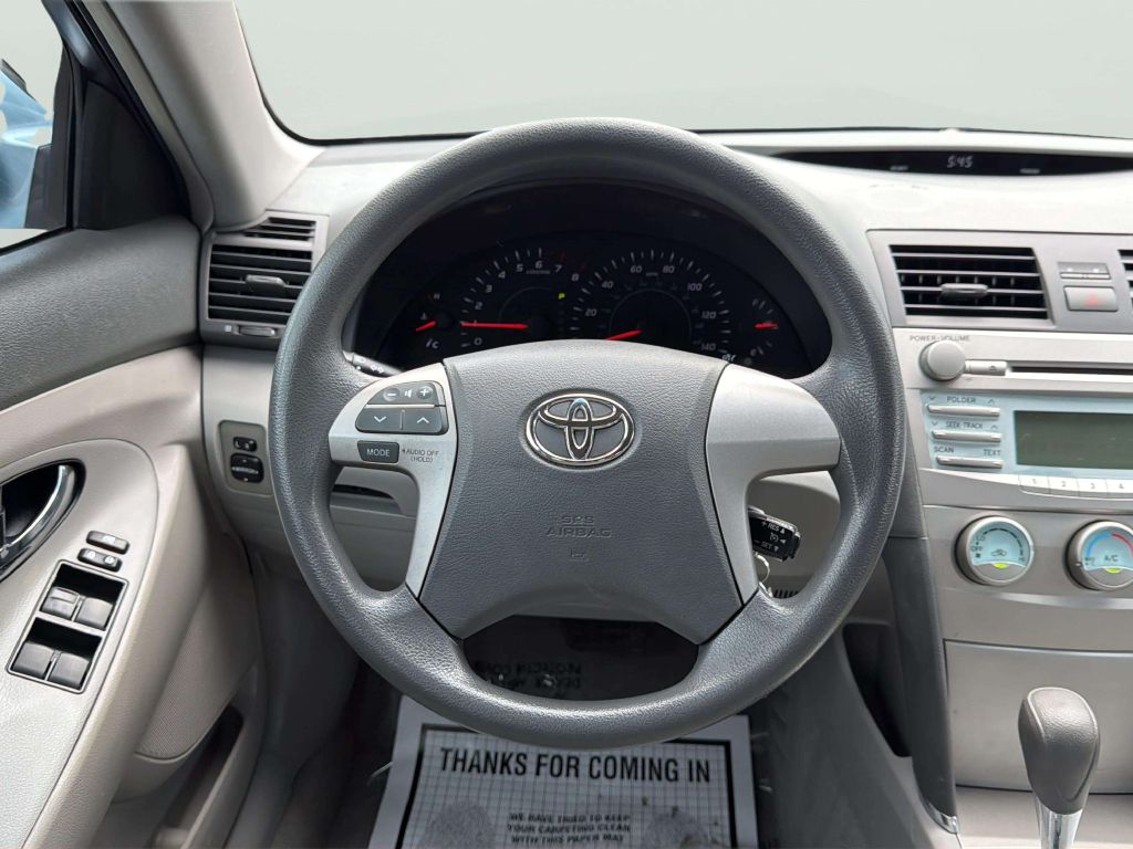 Photo 19 of this TOYOTA CAMRY