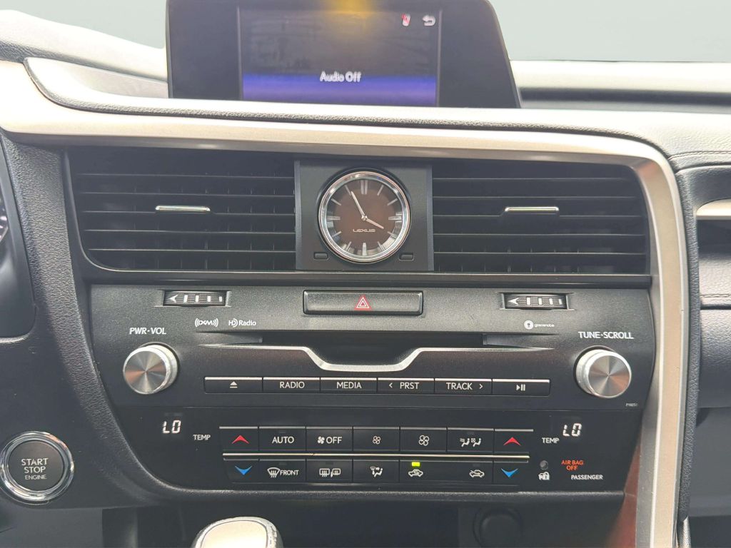 Photo 26 of this LEXUS RX 350