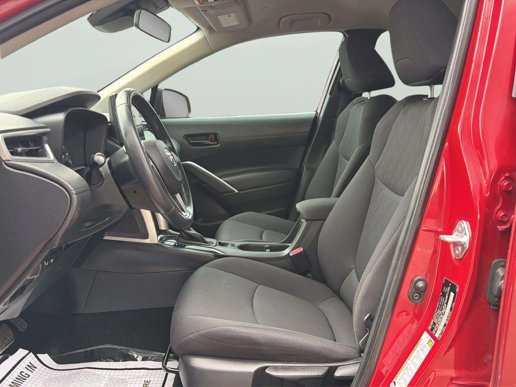 Photo 11 of this TOYOTA COROLLA CROSS