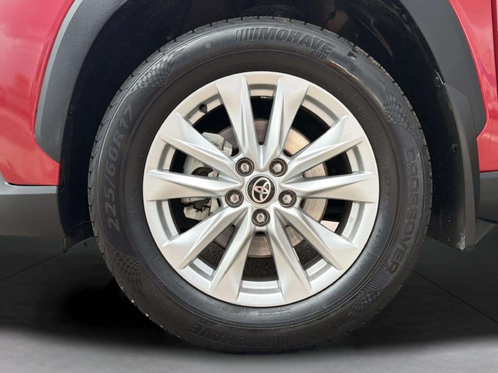Photo 28 of this TOYOTA COROLLA CROSS