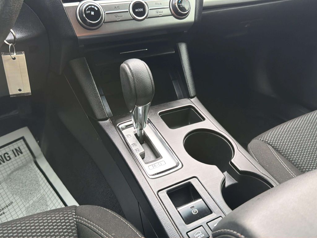 Photo 20 of this SUBARU OUTBACK