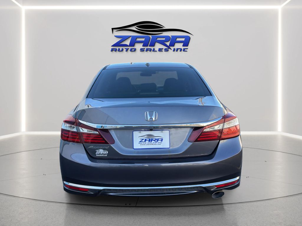 Photo 6 of this HONDA ACCORD