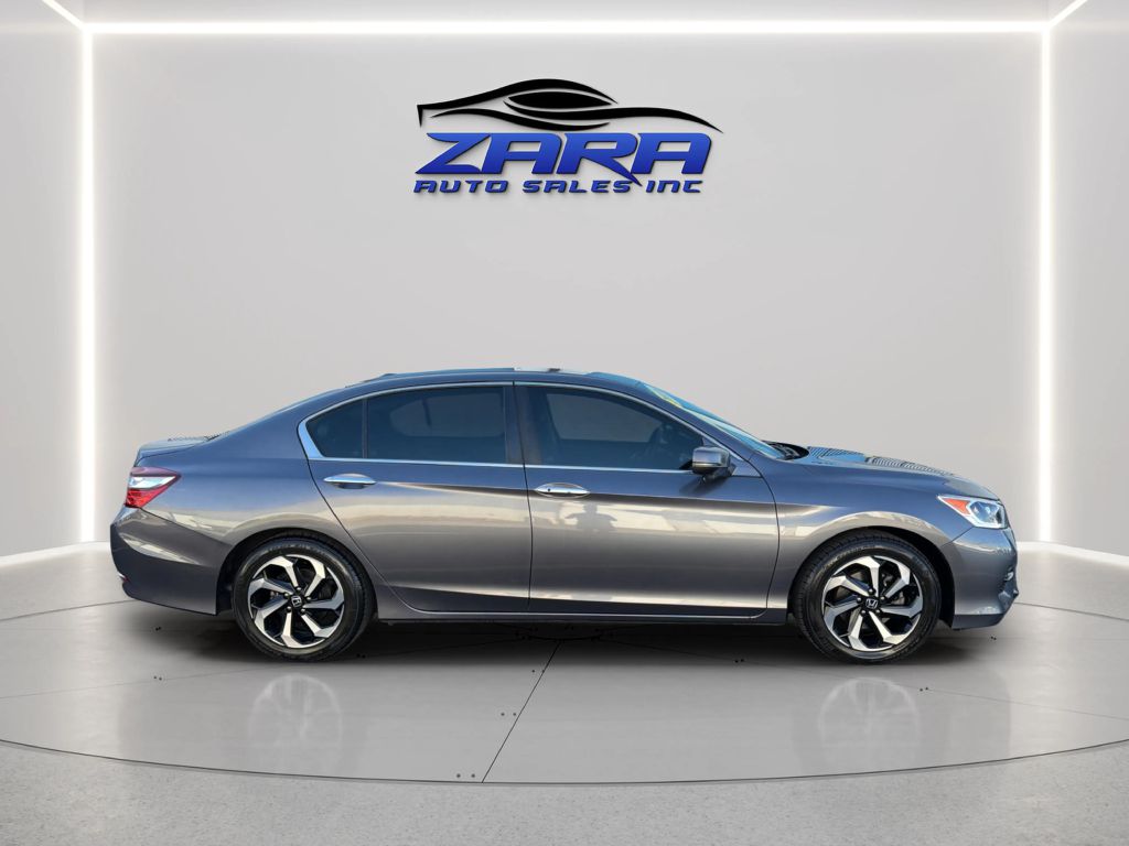 Photo 8 of this HONDA ACCORD