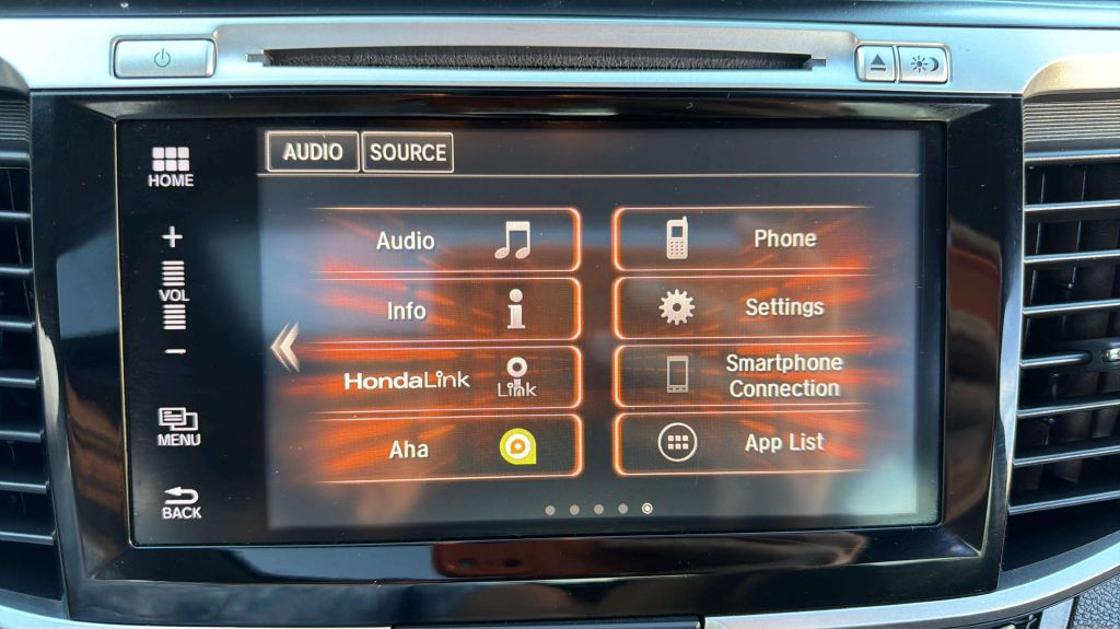 Photo 28 of this HONDA ACCORD